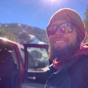 Meet your Posher, Casey